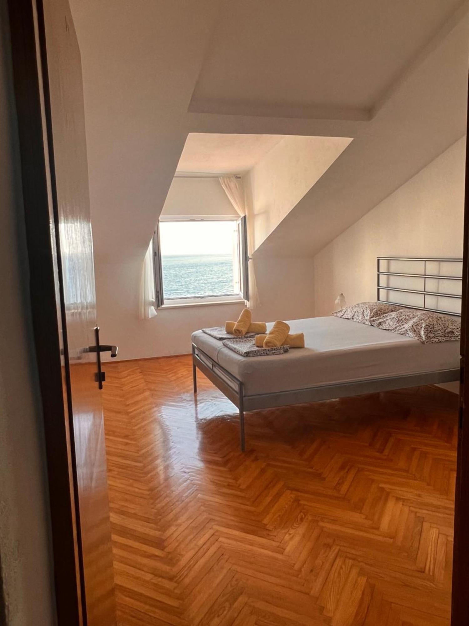 Apartments Paulina 特罗吉尔 外观 照片