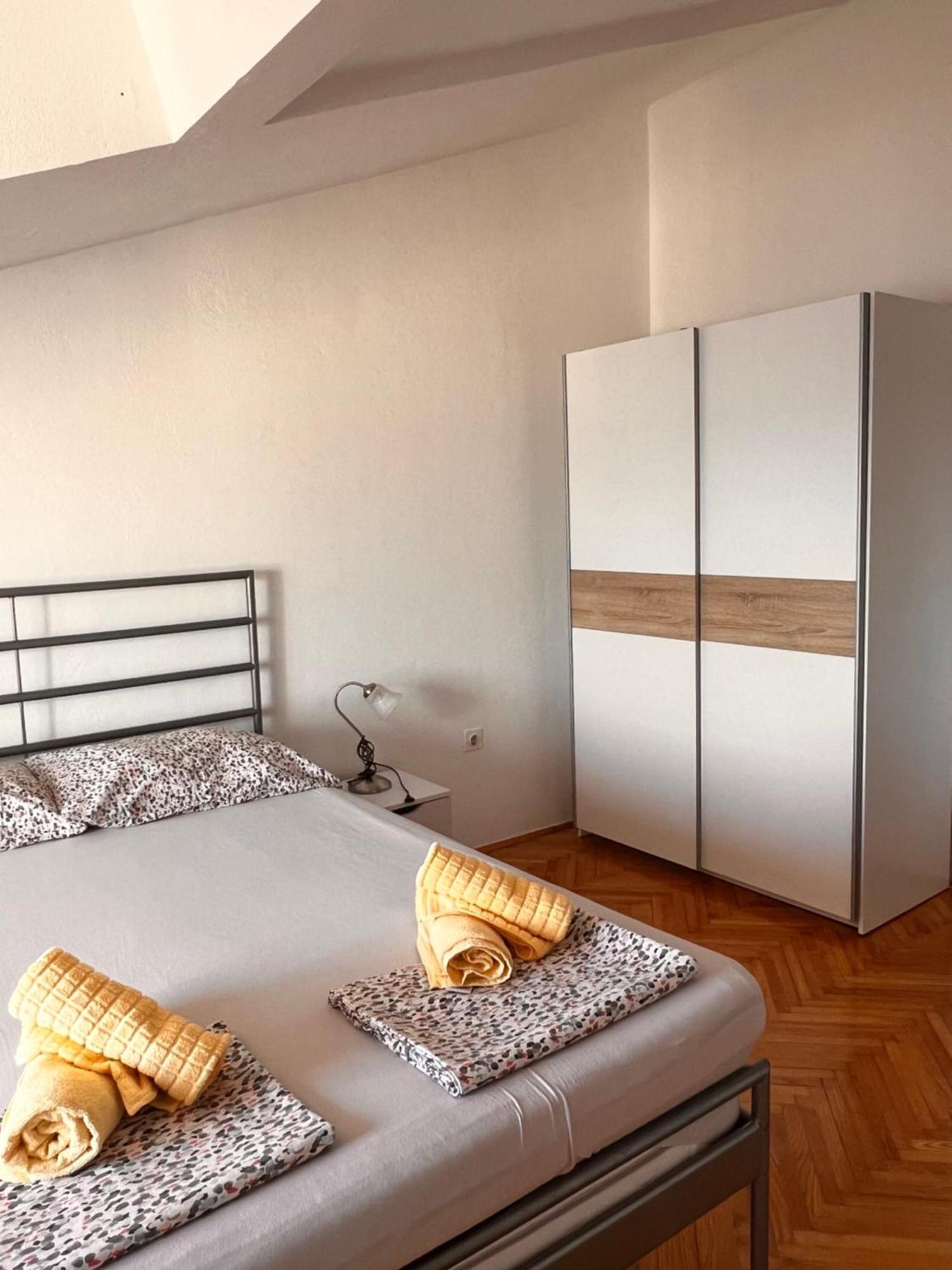 Apartments Paulina 特罗吉尔 外观 照片