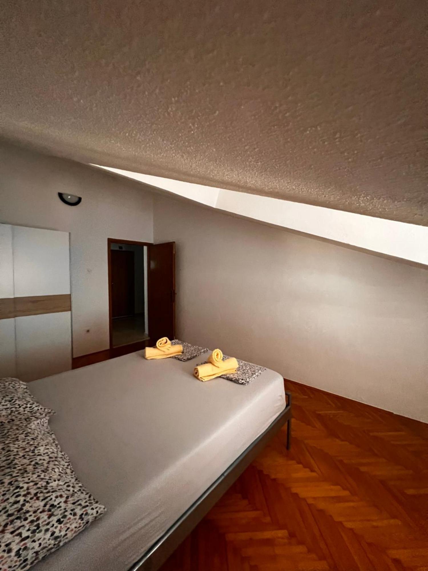 Apartments Paulina 特罗吉尔 外观 照片